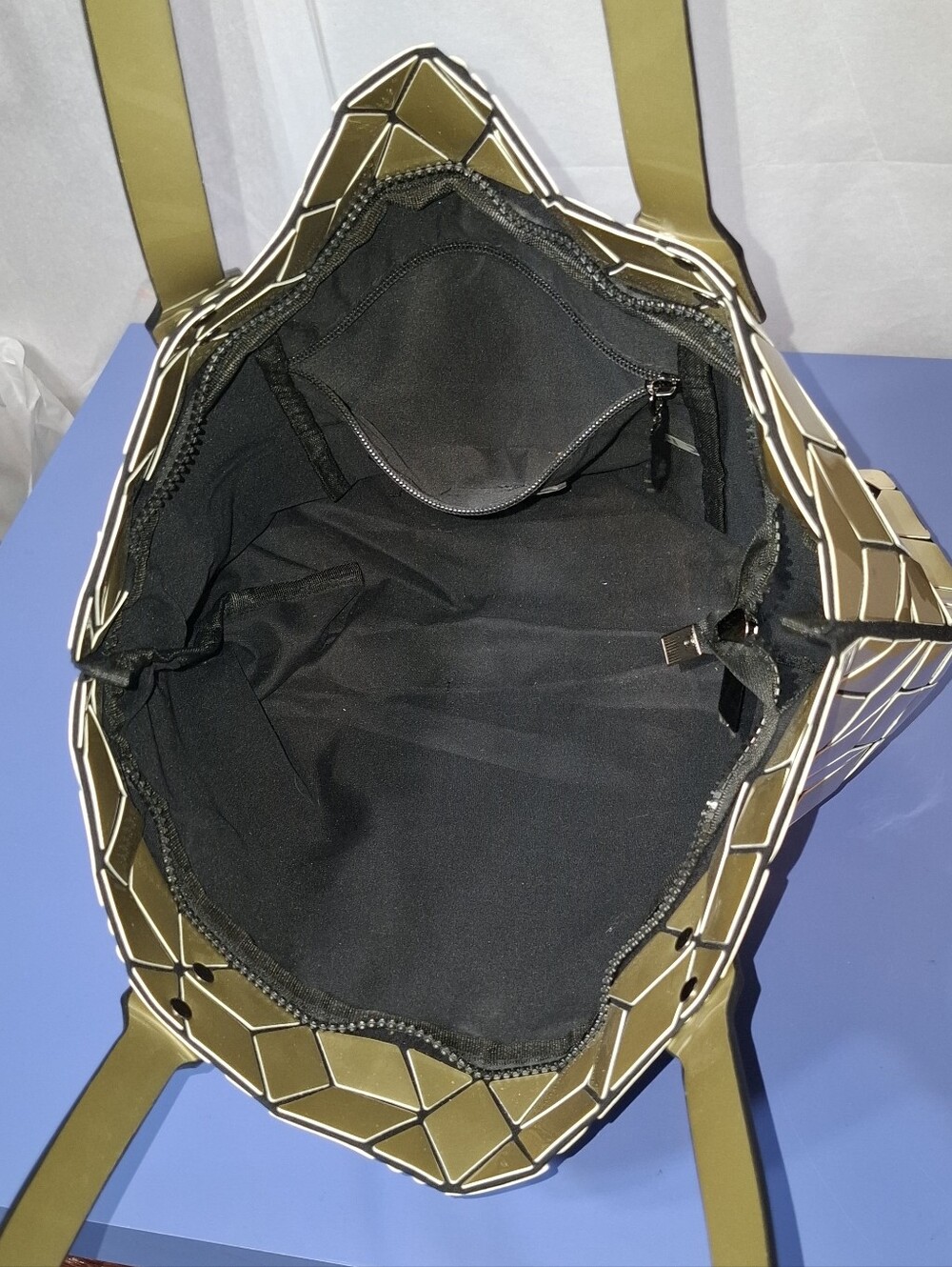 Emilio Pepe Italy 3D Geometric Tote Bag- EUC - Picture 11 of 12